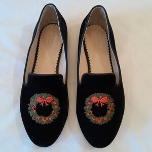 Isaac Mizrahi Black Velvet Loafers with Embroidered Christmas Wreath, 8.5